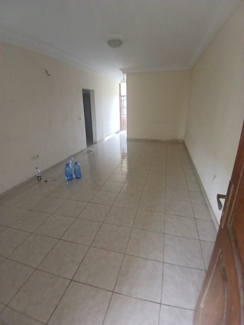 appartement 3pieces au NOUVEAU CHU DJOROBITE 2