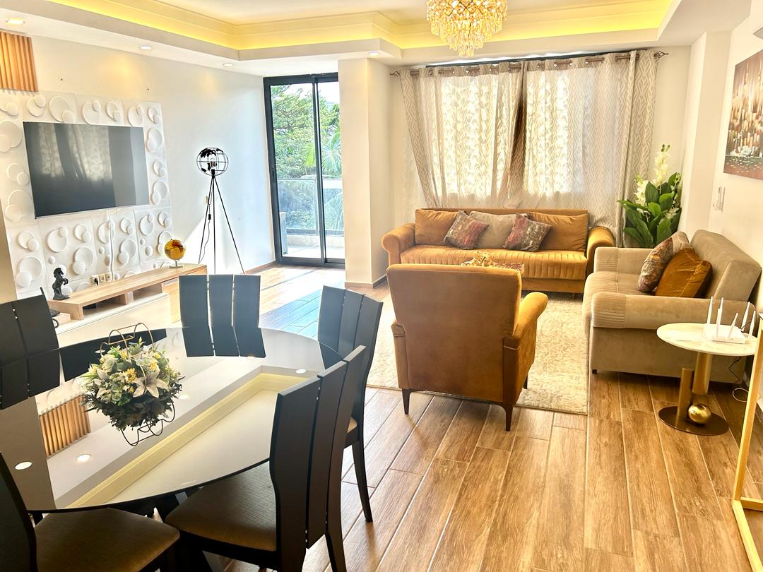 RESIDENCE MEUBLEE ZONE 4  ABIDJAN  4 PIECES AVEC PISCINE