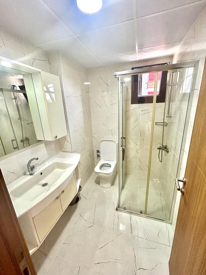 RESIDENCE MEUBLEE ZONE 4  ABIDJAN  4 PIECES AVEC PISCINE