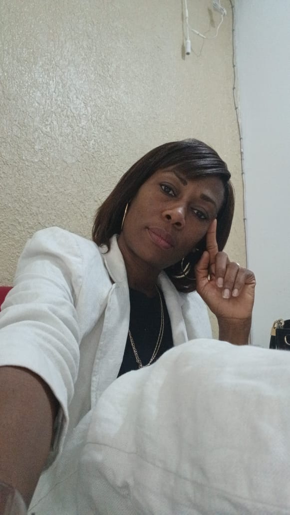 Mme klahaut sahegou Nadege epouse BLOUIN